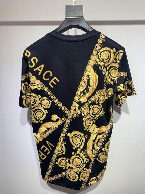 Versace Men's T-shirts 220